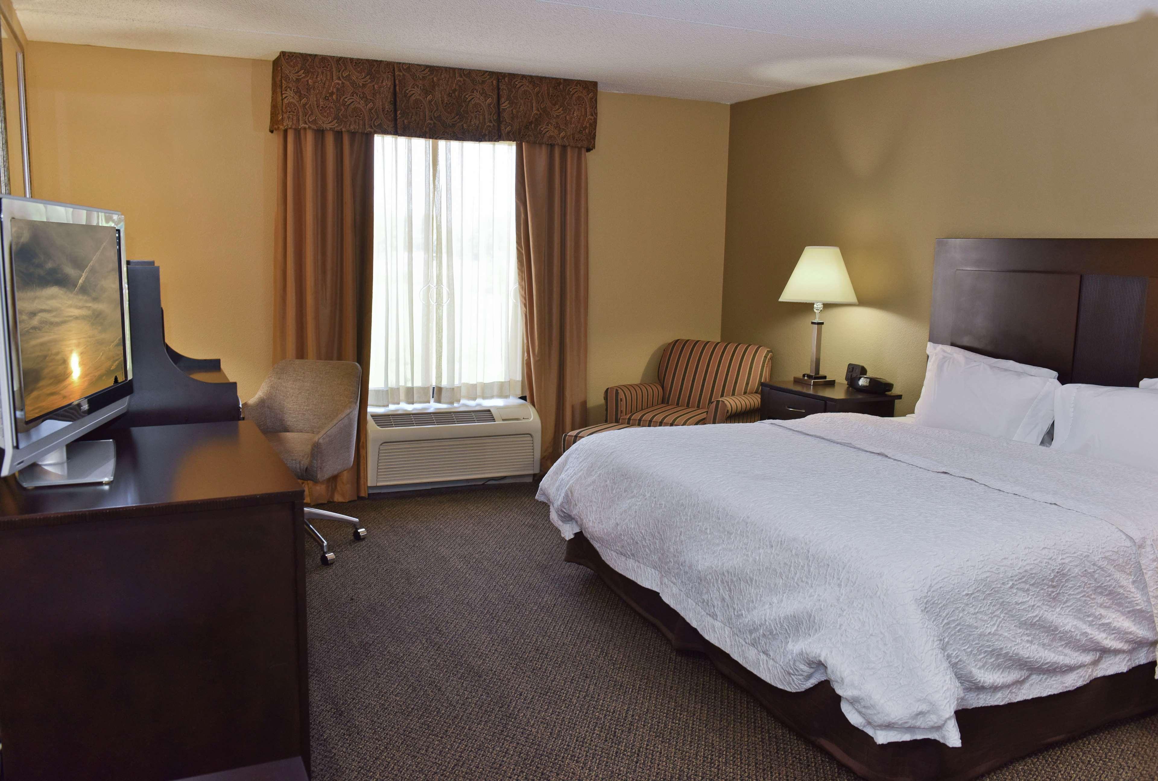 Hampton Inn&Suites Alexandria Extérieur photo