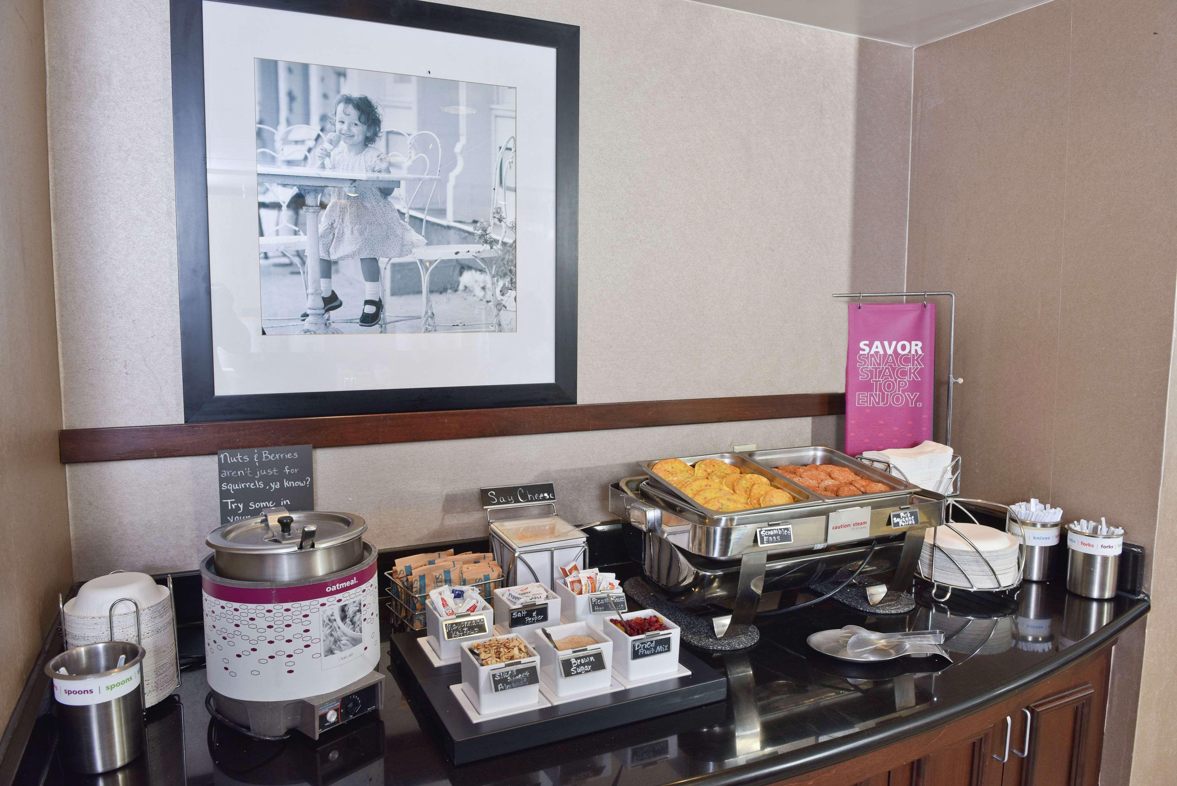Hampton Inn&Suites Alexandria Extérieur photo