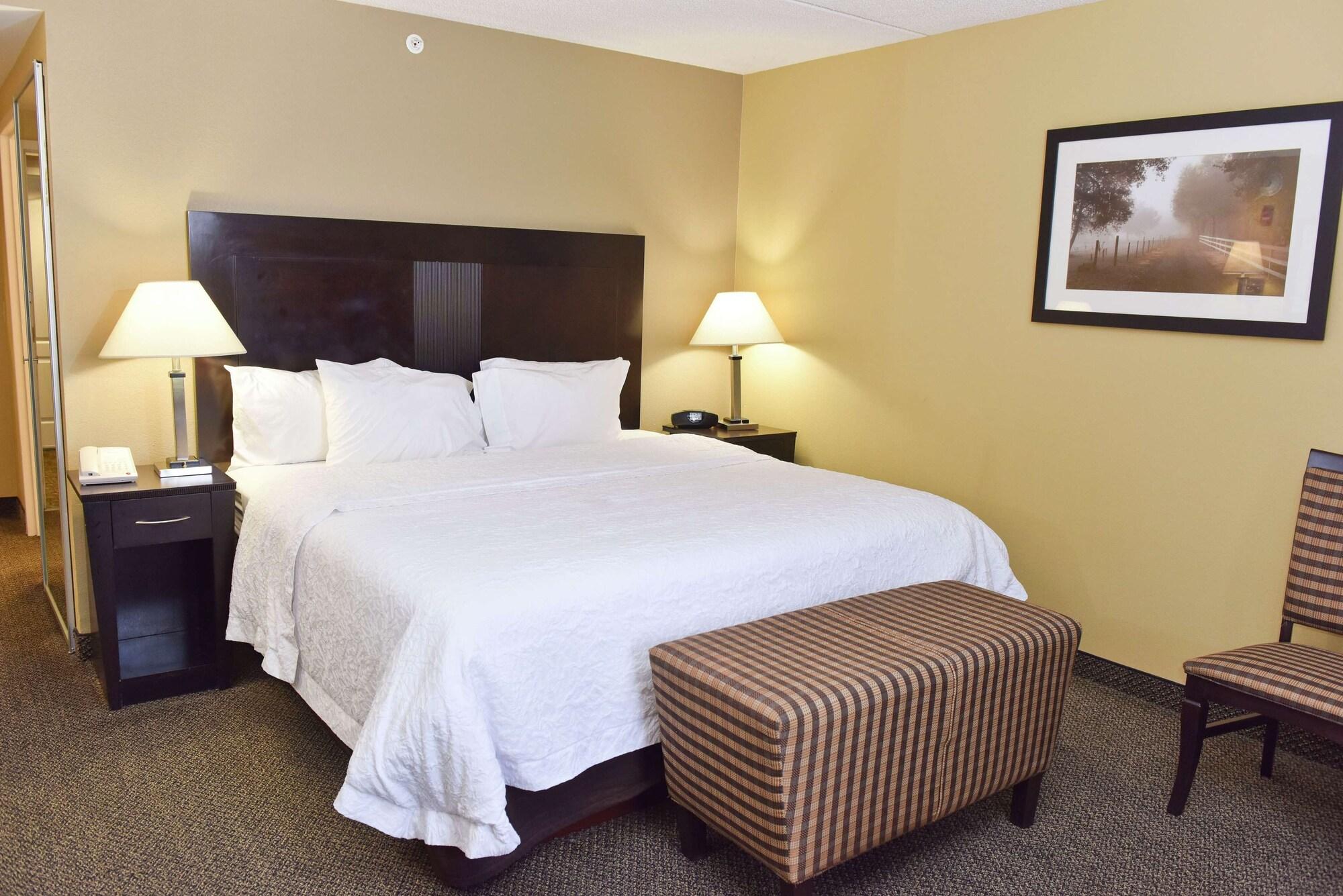 Hampton Inn&Suites Alexandria Extérieur photo
