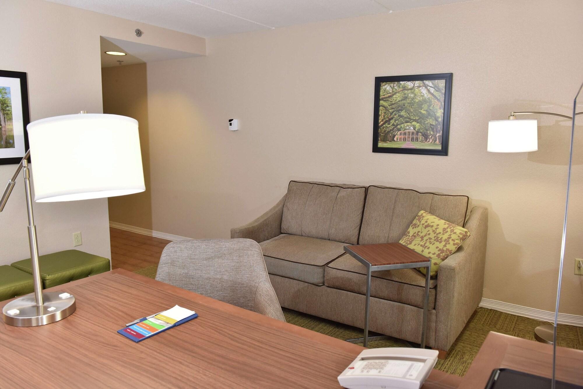 Hampton Inn&Suites Alexandria Extérieur photo