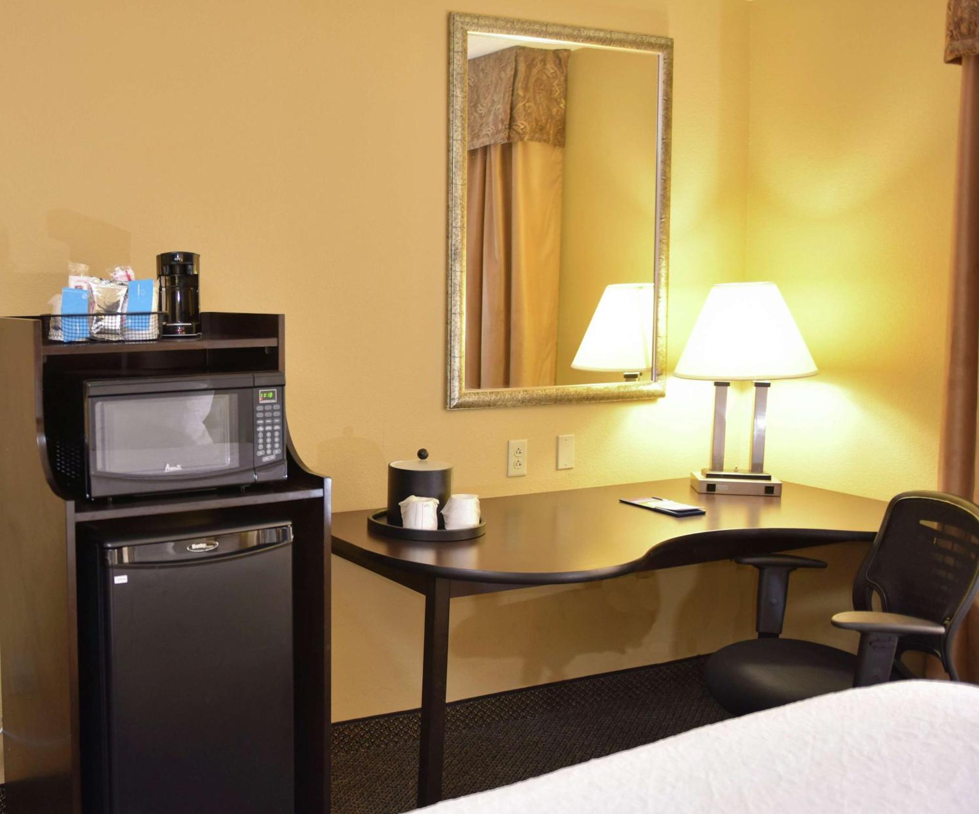 Hampton Inn&Suites Alexandria Extérieur photo
